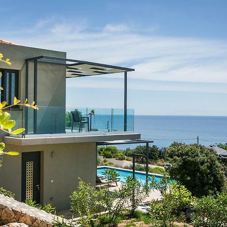 Villa Blue Sea Spathíon Buitenkant foto