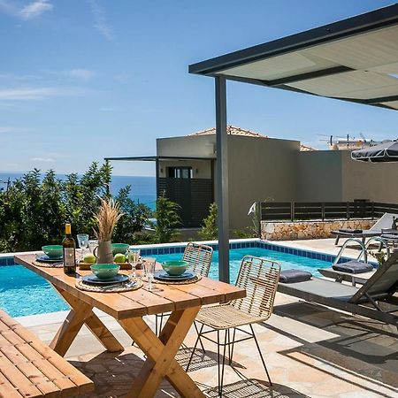 Villa Blue Sea Spathíon Buitenkant foto