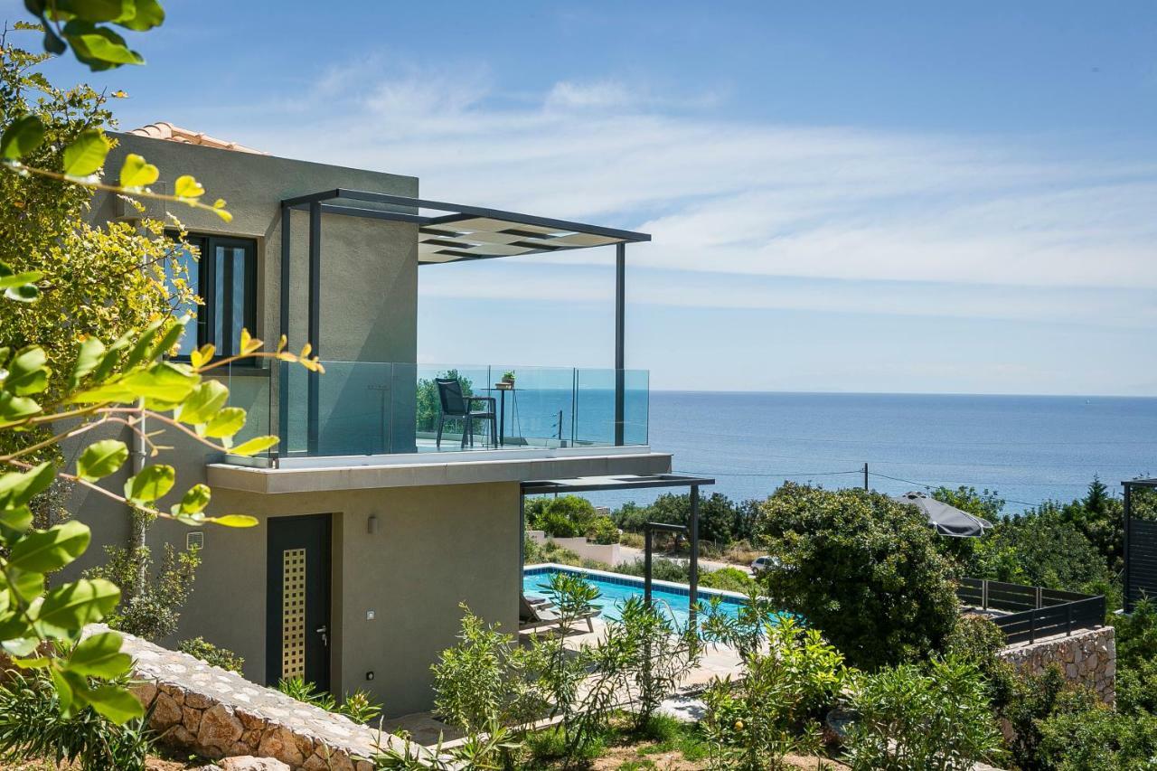 Villa Blue Sea Spathíon Buitenkant foto